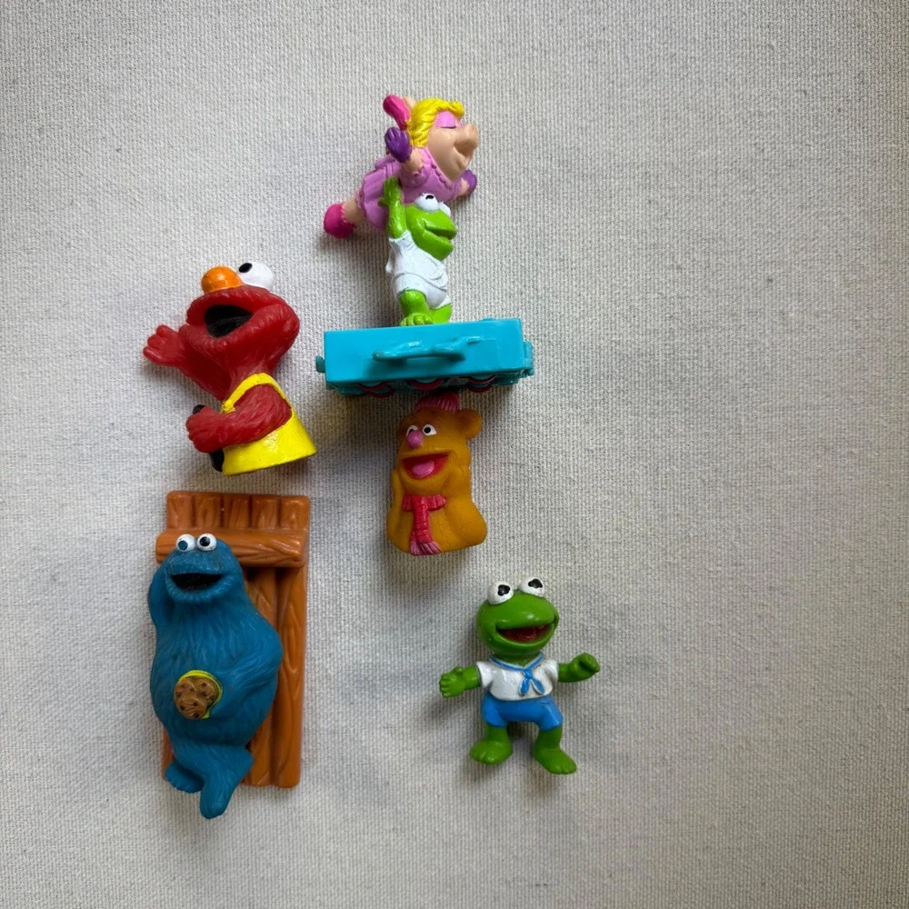 Vintage Muppets Sesame Street Figure Lot Kermit Elmo Cookie Monster Fozzie PVC